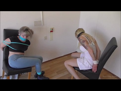 ❤️ Verslaaf / vasgebind en gesnoer / meisie in nood ❤❌ Porno vk by ons ❌️