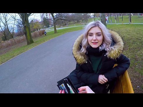 ❤️ Sluk 'n vreemdeling se warm kom vir geld - blowjob in the park deur Eva Elfie ❤❌ Porno vk by ons ❌️
